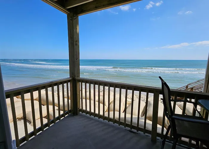 Beachfront Condo 103